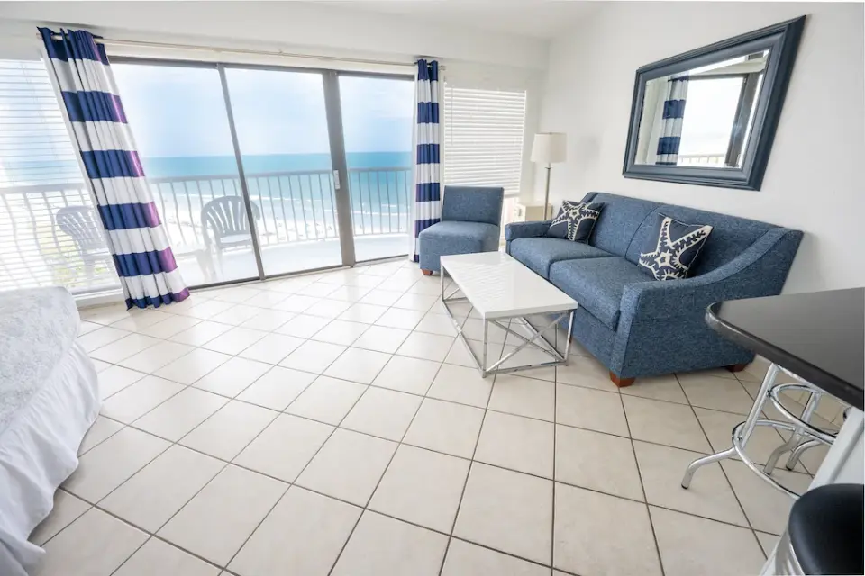 New High Floor Direct Oceanfront