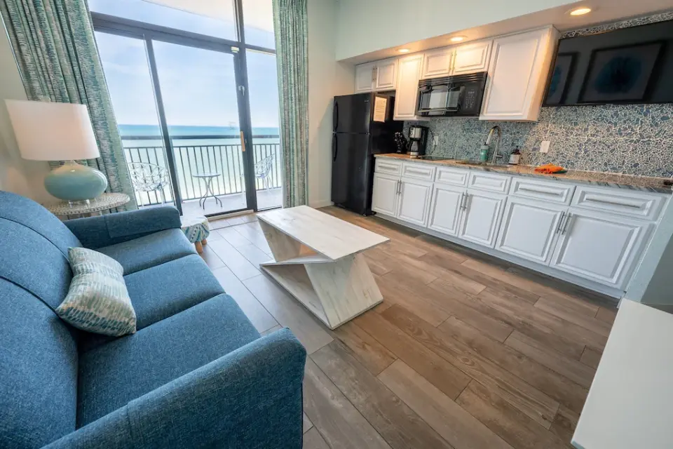 VRBO South Carolina Top Floor Suite