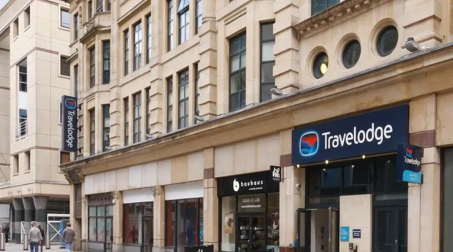 Travelodge Cardiff Central Queen Street