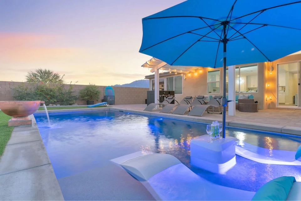 VRBO Palm Springs With Pool