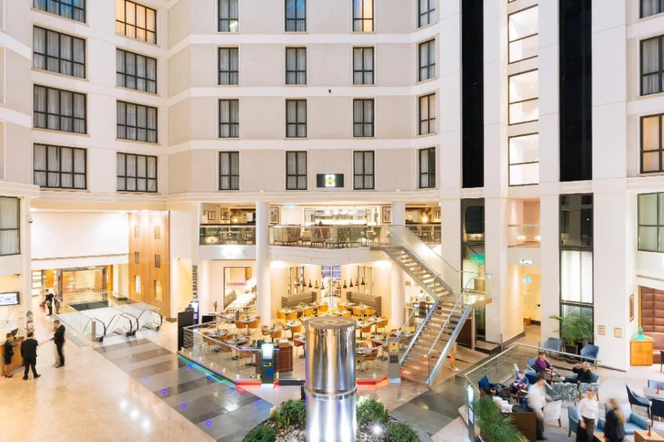 gatwick airport hotels