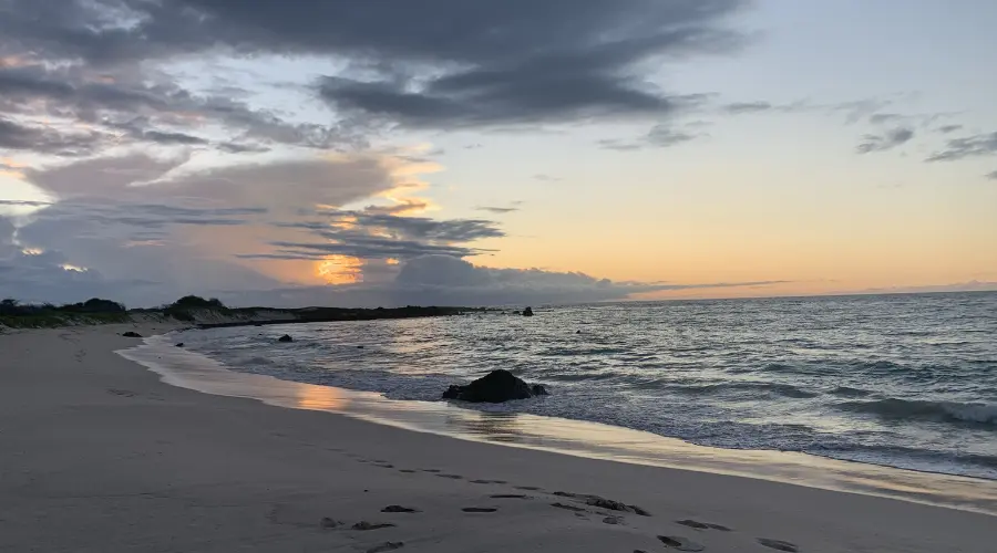 Makalawena Beach