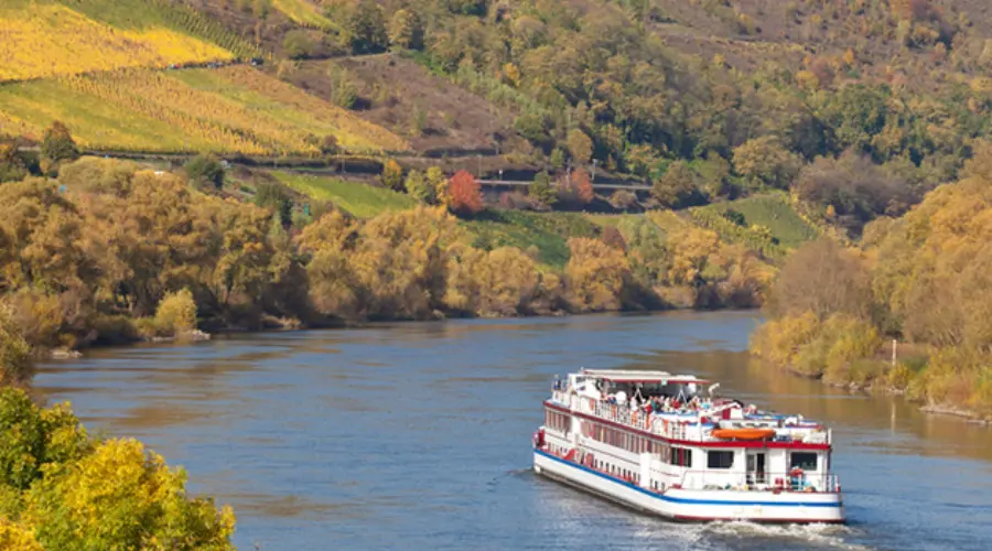 Moselle River cruises Rel=