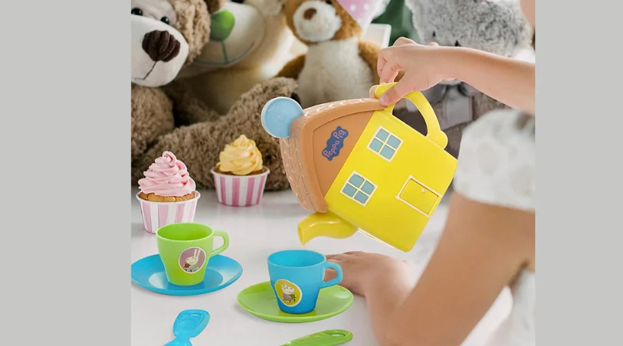 Peppa Pig Lights and Sounds House Tea Set