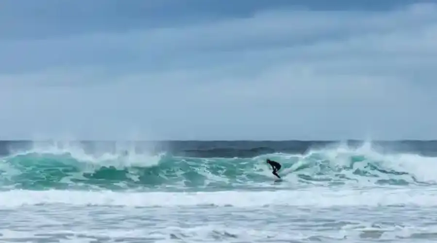 Beachside Surf