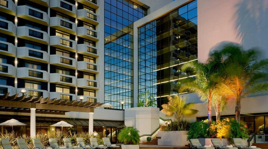 DoubleTree by Hilton San Jose