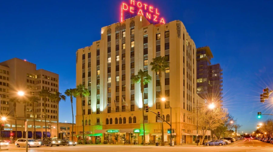 Hotel De Anza