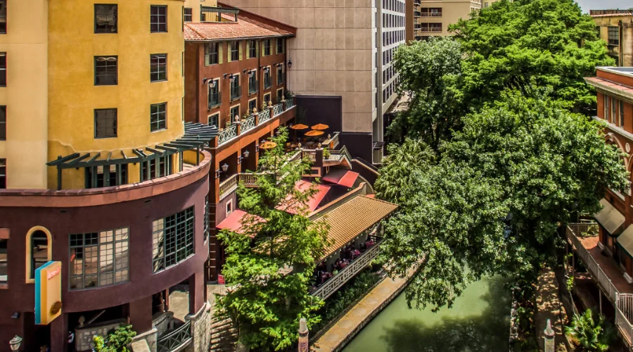 Hotel Valencia Riverwalk