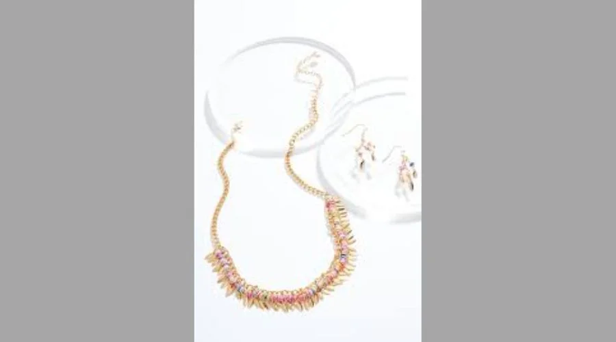 Shaky multi bead necklace set
