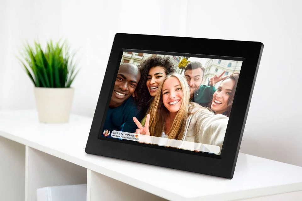 Electronic Picture Frames