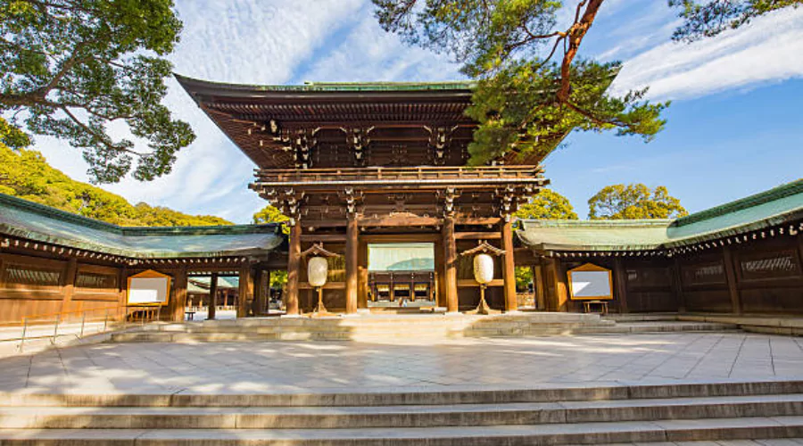 Explore the Meiji Shrine
