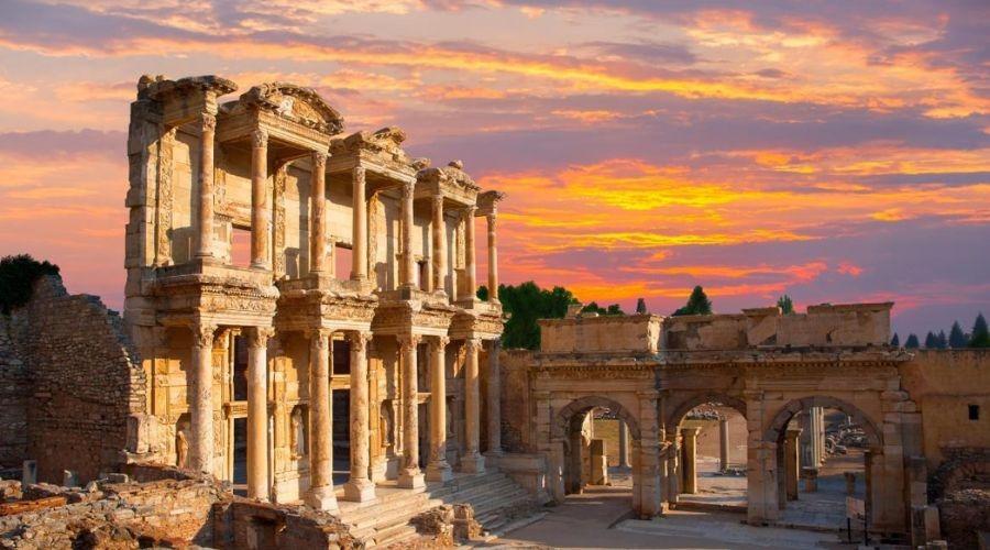 Explore Izmir's rich history