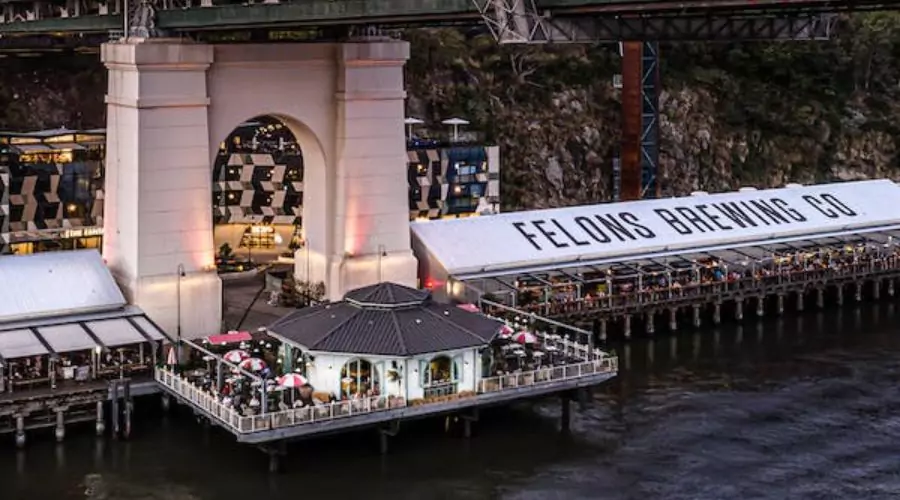 Howard Smith Wharves