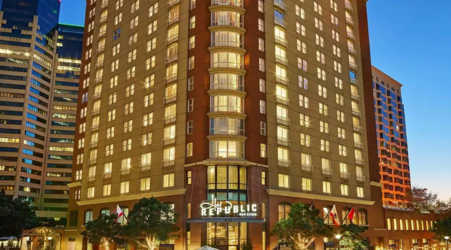 Hotel Republic