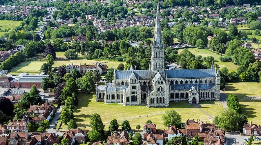 Explore the Historic City of Salisbury