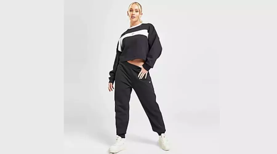 Remarkable features of the Sports Tracksuits for Women by JD Sports IT