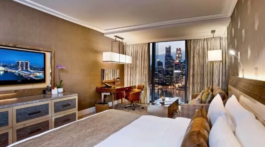 Marina Bay Hotels & Suites