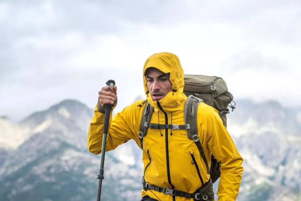 men's hiking jacket