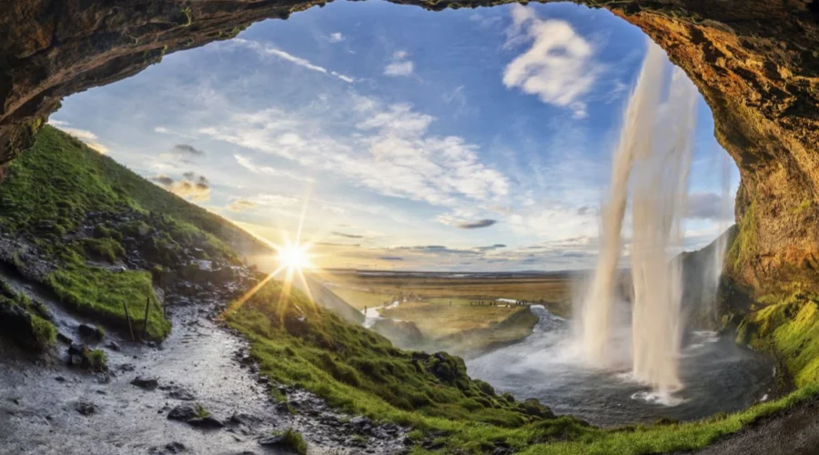 Unforgettable 7-day tour of summer wonders of Iceland | celebzero
