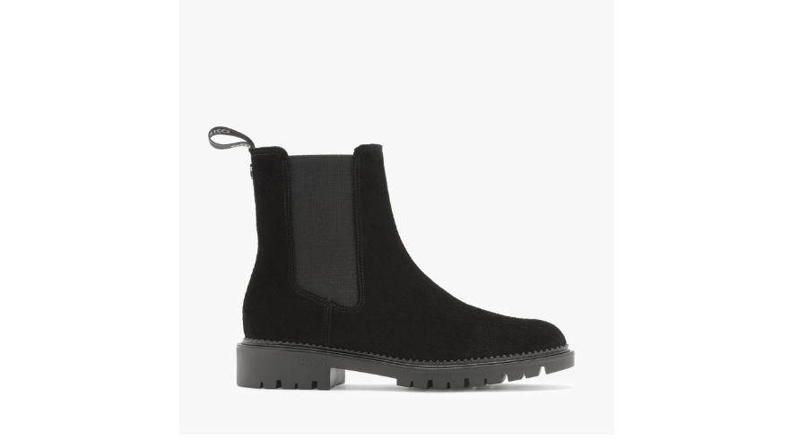 Black Chelsea Boots With A Flat Sole