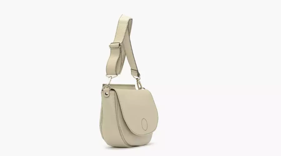 Cream Bag with Magnetic Closure – PLN 199.99