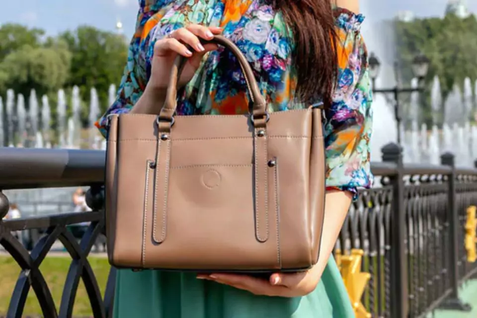 Trendy large handbags