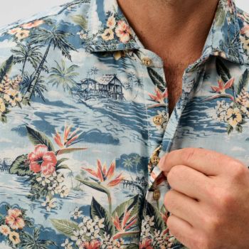 1 Surf Flannel Short Sleeve Button Up Shirt (1)
