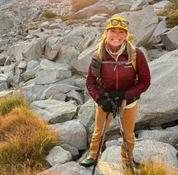 hiking clothing for women | Celebzero